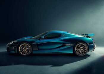 Luxury EVs ruling the SPEED GAME!